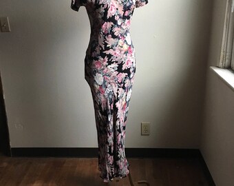 vintage 90s nostalgia made in india rayon floral maxi tie back dress