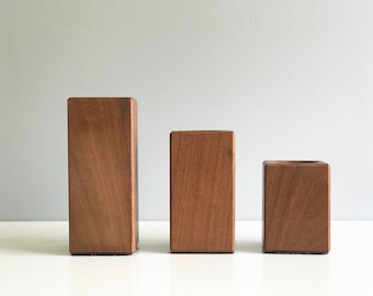 Solid Wood Mid Century Teak Candlestick Holders Set of 3 / Wooden Block Candlestick Holders / Teak Candleholders / Teak Candlestick Holders
