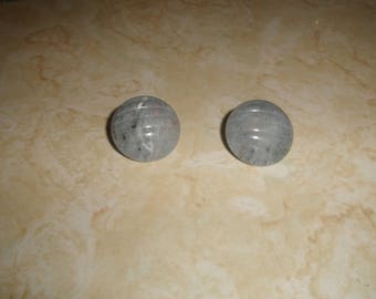 vintage clip on earrings gray swirl ribbed circles lucite