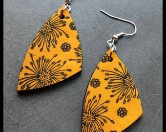 Polymer orange patterned