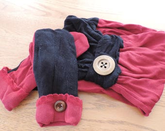 neck warmer and mitten ecofriendly upcycled clothes