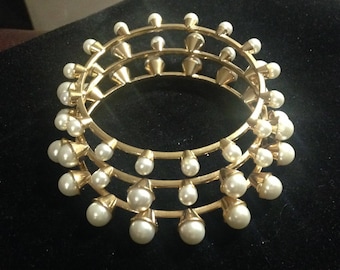 Make a Statement Bracelet/Bangles Set of 3 in Gold