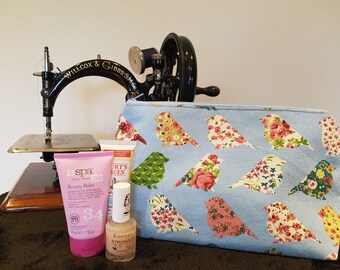 Large Patterned Bird Canvas Pouch Bag