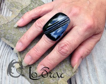 Hommage à Soulages : Bague en cuivre émaillé, noir lumineux