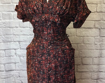 Vintage 1950s Print Dress with pockets and bow detail Size 12-14 Large