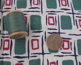Antique Vintage Quilt Feedsack Fabric Bundle Scraps Novelty & Spool of Thread