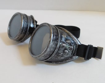 Antique silver finish steampunk goggles steam punk clear or tinted removeable lenses adjustable band will fit child or adult DIY