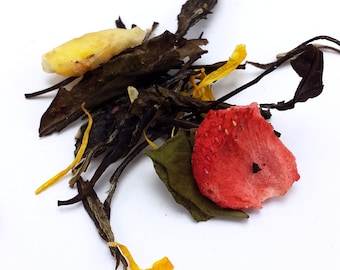 Banana Split White Tea - White Tea - Flavored Tea - Dessert Tea - Loose Leaf Tea - Looseleaf - Handblended Tea - Fruit Tea - Ice Cream