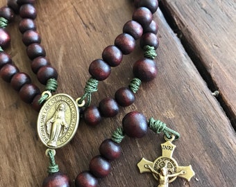 Miraculous Medal Rosary with Benedict Crucifix comes with Rosary Pouch