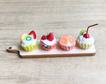 Miniature Cup Cake on wooden tray,Miniature Cakes,Miniature Sweet,Dollhouse Cake,Miniature Fruit,Chocolate,Kiwi,Fruit cake