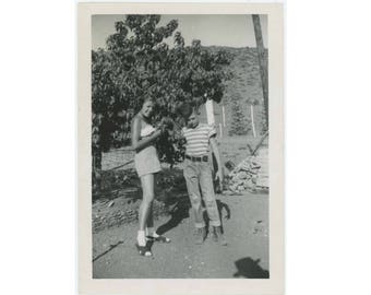 Vintage Snapshot Photo: "Summer, 1950" (77592)