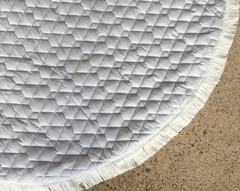 130cm XL Quilted Round Baby Play Mat Tummy Time Mat Playmat Nursery Decor Baby Gift Activity Mat Play Mat Quilted Grey Gray Quilt