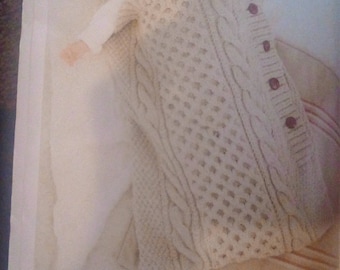 Cream cable knit baby cocoon