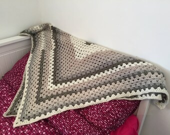 Large Granny Square Lap/Cot Blanket