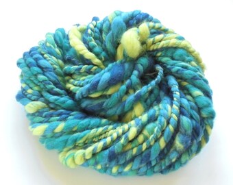 BLUES WITH POP Handspun Yarn, Super Bulky Yarn, Chunky Merino Yarn, 2-Ply Yarn, Blue Yarn, Green Yarn, Merino Yarn, Saori Yarn, Knitting