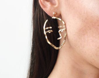 Minimal Face Earring, Abstract Style, Unique Earrings in Gold and Silver, Picasso Style artsy Earrings