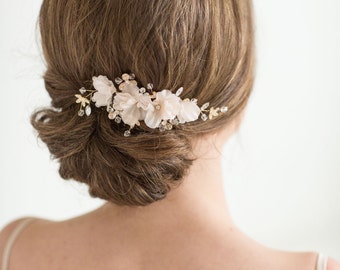 wedding hair broochimage