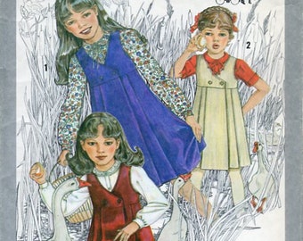 Simplicity 9608, Cinderella, Little Girl Dress, Vintage 70s, Pinafore, Pleated, V Neckline, Double Button, Peter Pan Collar Blouse, Size 7