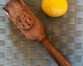 Vintage wooden lemon squeezer - citrus press