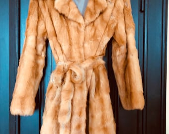 Fur coat gold, like blonde mink coat