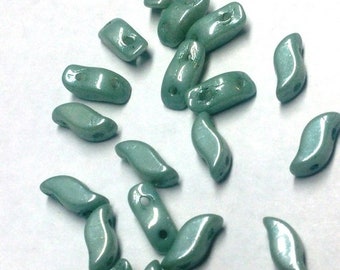 StormDuo White Teal Luster, Czech Glass 2-hole bead 7x3mm 14459, 50 Beads