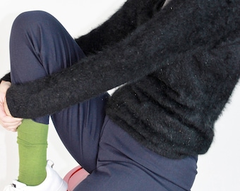 Black Fuzzy Angora Sweater / V Neck Long Sleeve Jumper / M Medium