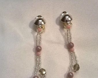 Clip in pink, Khaki and transparent glass beads earrings