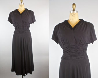 Timeless Wonder 40s Dress / 1940s Black Dress / Black Rayon Dress