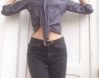 Beautiful lilac/purple 100% Silk Pussybow Blouse with cute button strip