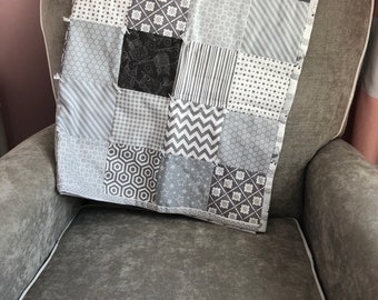 Baby Quilt, Patchwork Quilt, Gray Baby Quilt, Tummy Time Quilt, Gray Nursery Blanket, Gray Crib Bedding, Gender Neutral Quilt
