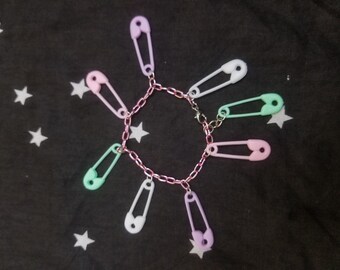 SAFETY PIN Punk Pastel Goth Bracelet