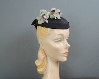 Vintage Black Flower Hat 1940s Topper, Black Straw Floral Tilt Hat