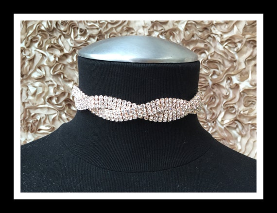 Rose Gold Twisted Rhinestone Choker #C102