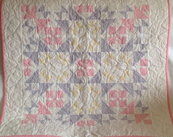 Quilted patchwork baby blanket