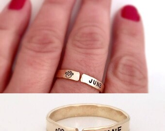 Personalized Pet Ring - Gold Dainty Ring - Custom Dog Ring - Wrap Ring - Dog Memorial Jewelry - Loss of Pet - Paw Print Ring - Cat Memorial