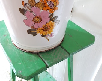 White & Floral enamel milk/water pail holder. Enamelware milk churn