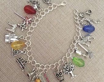 Handmade Gorgeous Harry Potter INSPIRED/THEMED charm bracelet complete with 21 charms, free gift bag