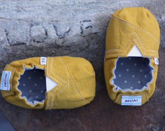 PATTERN: TOMS-Inspired Baby Shoes - PDF Pattern (Now Instant Download!)