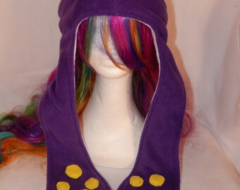 Fleece cap with octopus arms for adults, single size