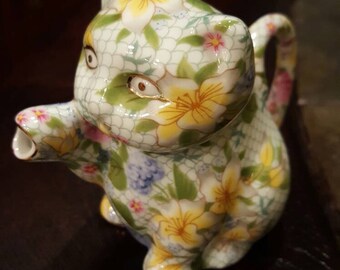 Chintz Cat Creamer by Dana