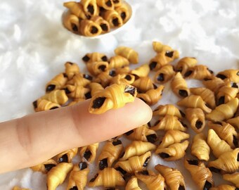 Miniature Chocolate Bread,Miniature Bakery,Dolls house Bakery,Miniature food,Miniature bread,Dolls house food,Miniature jewelry,miniatures