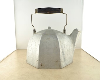 Wagner Ware Vintage Kettle