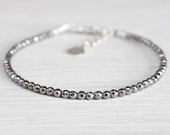 Bracelet fine woman faceted silvery Hematite gemstones