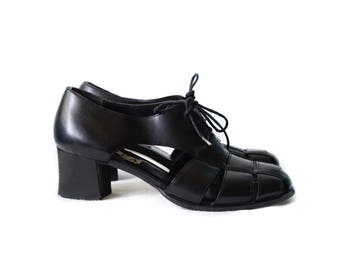 Vintage closed toe stacked heel sandals | size 7