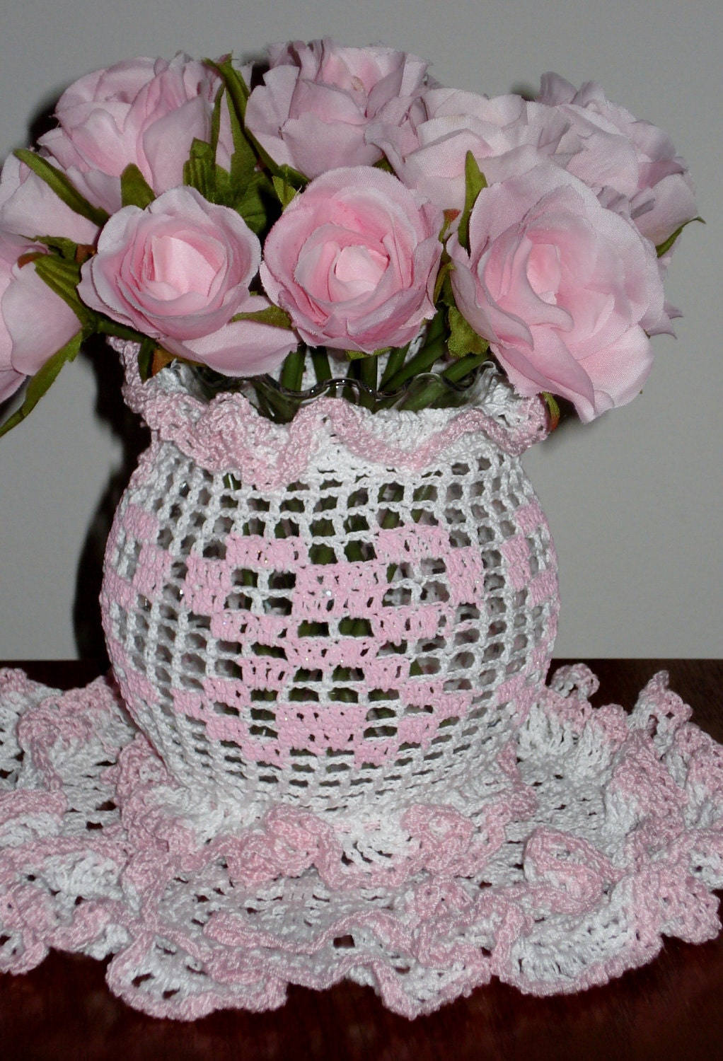 Filet Crochet Vase Cover And Matching Doily 2436