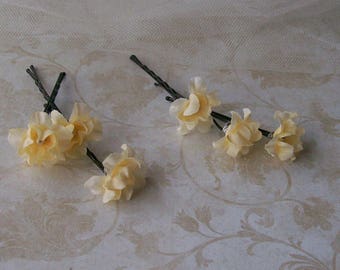 Pale Yellow Flower Hair Pins - Set of Six Light Yellow Flower Bobby Pins