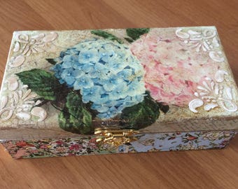 Wooden Jewelry Box, Mother’s Day gift, Trinket box, Keepsake box, Jewelry Storage, Jewelery Organiser, Hand Painted Wooden Box, Gift for Her