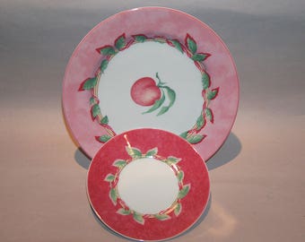 8422: Bernardaud Limoges "Garance" 8 1/4" and 5 1/2" Plates Salad Luncheon Saucer Dinnerware at Vintageway Furniture