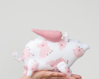 Stuffed flying pig animal toy softie plush pink pig when pigs fly child friendly toy gift for baby shower, birthday get well and cheer up