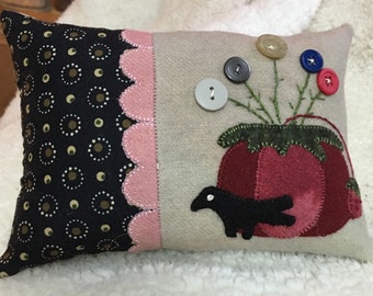 Primitive Pincushion Pillow!
